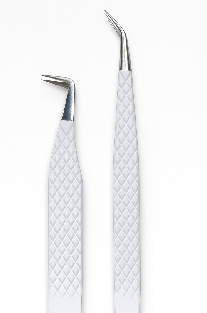 BUNDLE- A Set Of 2pc Tweezers